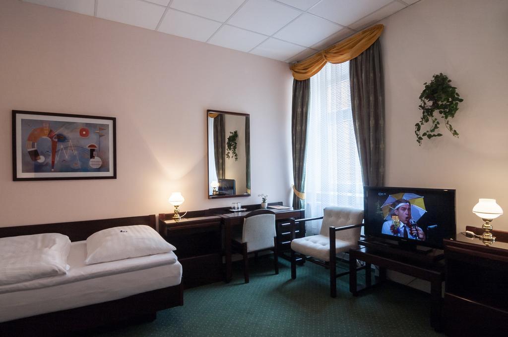 Hotel Omega Brno Eksteriør billede
